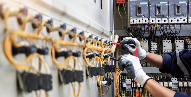 Professional Electrician technician working in Hillsdale, NJ